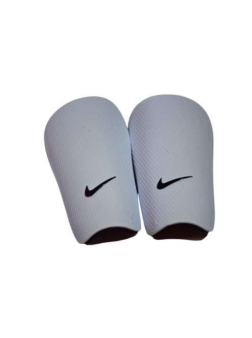 NIKE J GUARD FEHÉR SÍPCSONTVÉDŐ