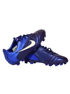NIKE CTR300 JR STOLPIS FOCICIPŐ